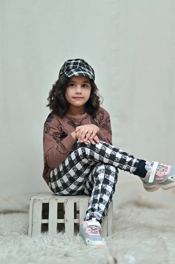 Baby or Baba HELLOW FRIENDS Pajama Print Full Sleeves Night Suit for Kids (1 Pcs)